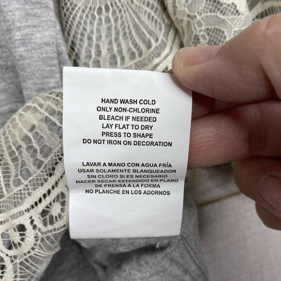 Coco + Jaimeson Womens Top Sz M Gray Cream Lace Bell Sleeve Boho Off Shoulder - Picture 6 of 9